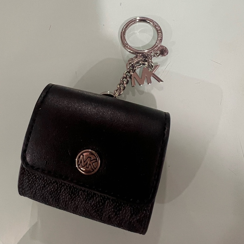 Michael Kors Airpod Case